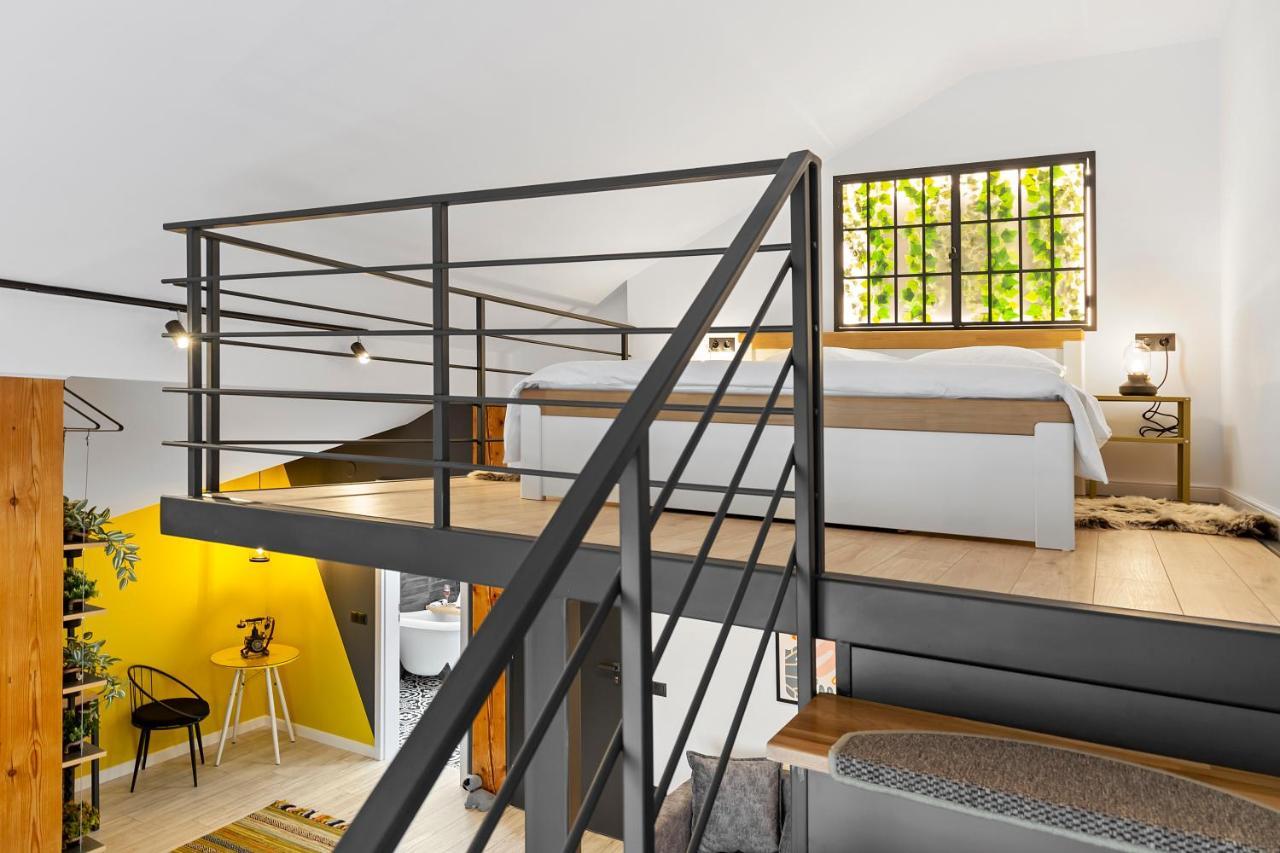 6Rooms Σίμπιου Εξωτερικό φωτογραφία