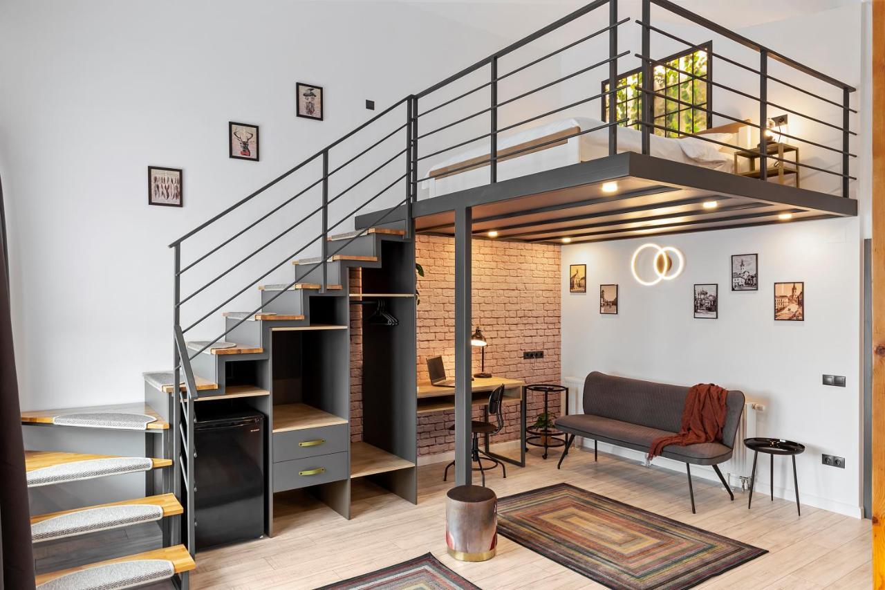 6Rooms Σίμπιου Εξωτερικό φωτογραφία