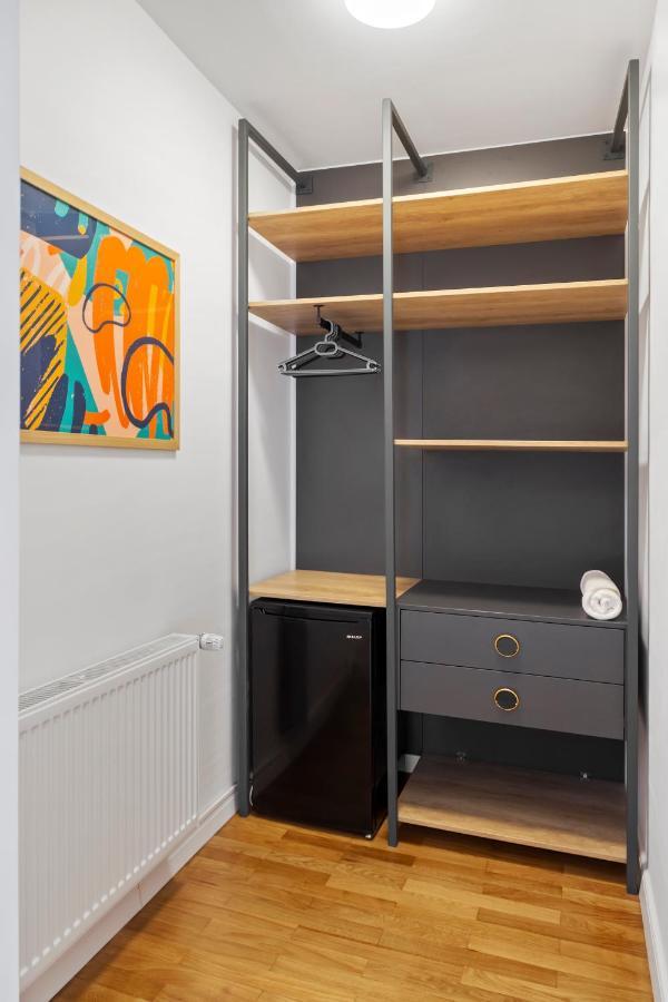 6Rooms Σίμπιου Εξωτερικό φωτογραφία